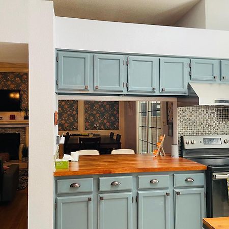 San Antonio Comfort 4 Bedroom 3 Bath Home 5 Mins From Sea World Bagian luar foto