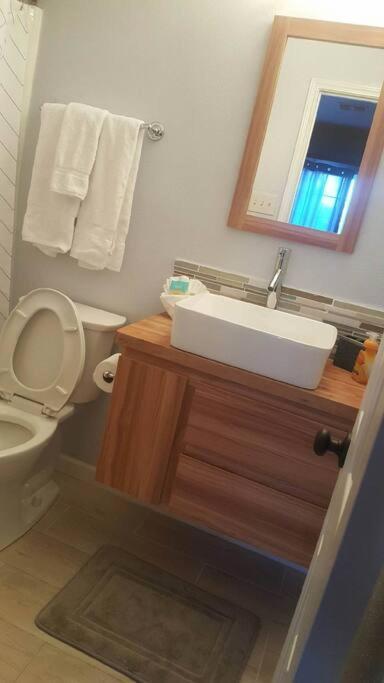 San Antonio Comfort 4 Bedroom 3 Bath Home 5 Mins From Sea World Bagian luar foto